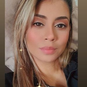 Meet your Posher, Viviana